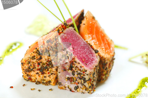 Image of grilled tuna fish and salmon