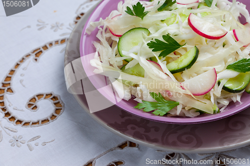 Image of odganic salad