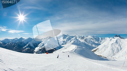 Image of Skiing