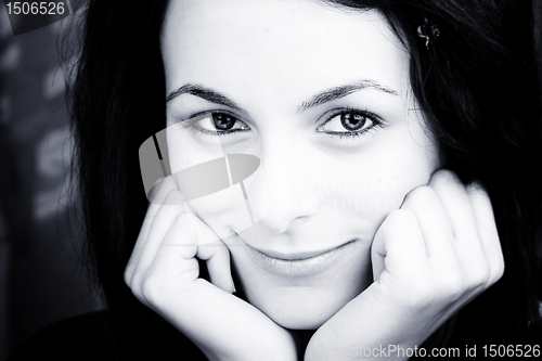 Image of Woman with green eyes
