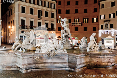 Image of Fountain with Ancient Roman Statues