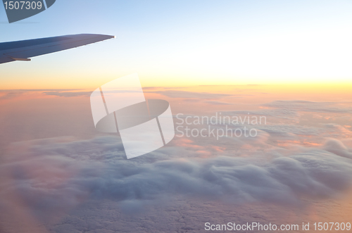 Image of wing of an airplane 