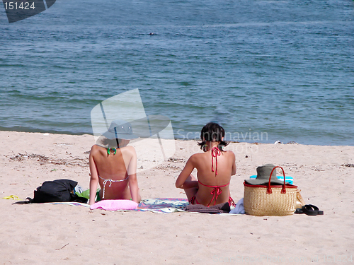 Image of Beach girls