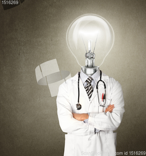 Image of doctor with lamp-head