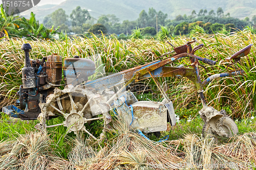 Image of old abandoned tractor