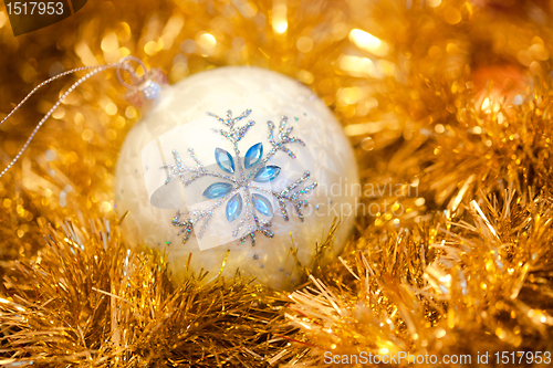 Image of White ball with a snowflake