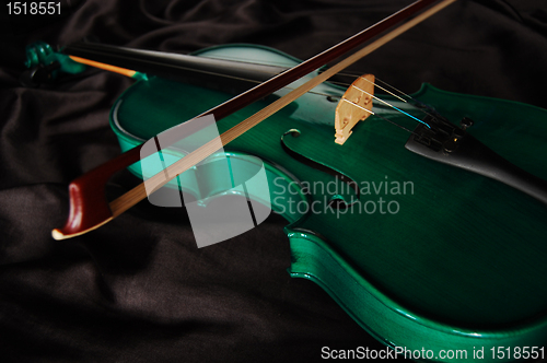 Image of Green violin