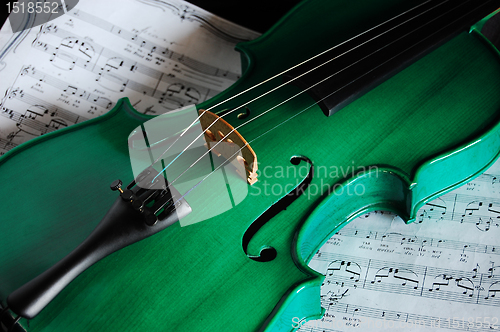 Image of Green violin