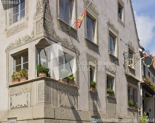 Image of house facade in Mittelbergheim