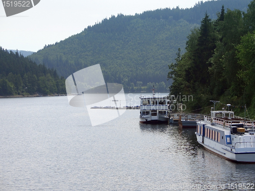 Image of waterside scenery in Th