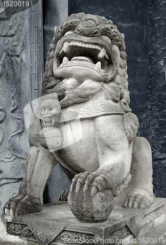 Image of traditional chinese sculpture