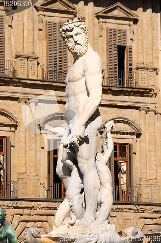 Image of Fountain of Neptune in Florence
