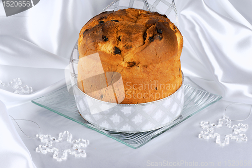 Image of Panettone the italian Christmas cake