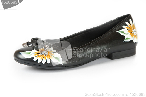 Image of women shoes with printed flower