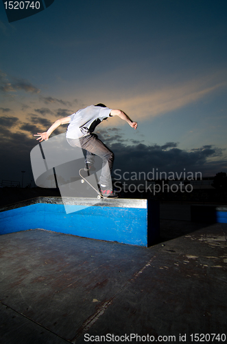 Image of Skateboarder on a grind