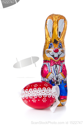 Image of easter bunny with egg