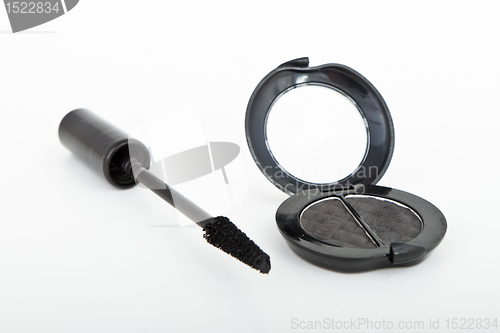 Image of mascara and eyeshadow