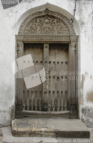 Image of door in Zanzibar