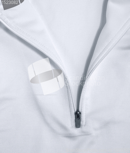 Image of zipper and shirt