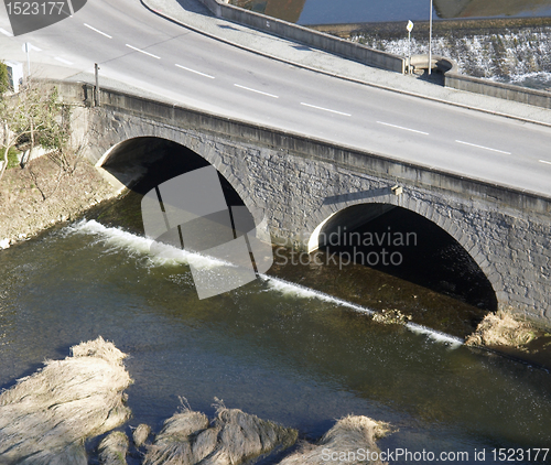 Image of bridge detail seen from above