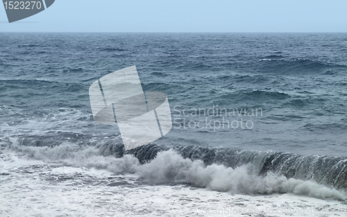 Image of sea and surf