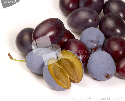 Image of plums