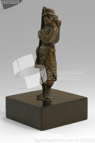 Image of nostalgic soldier sculpture