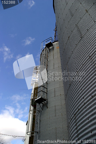 Image of Silos 5