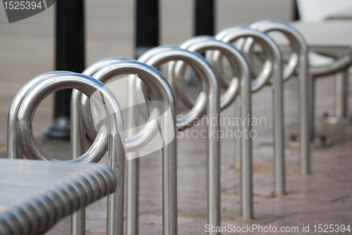 Image of bench and posts