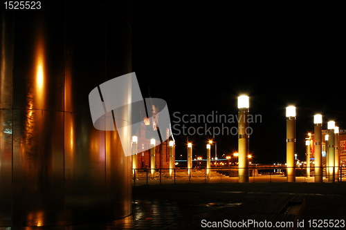 Image of night cardiff bay