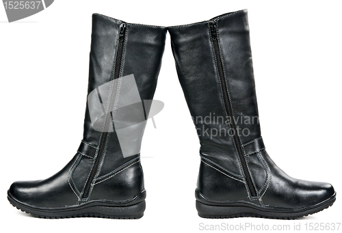 Image of a pair of black leather women's winter boots