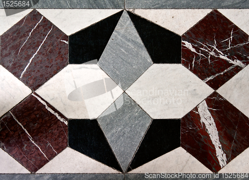 Image of geometric patterns on the marble floor
