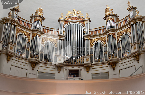 Image of Old organ