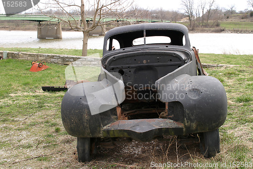 Image of Car Carcass 2