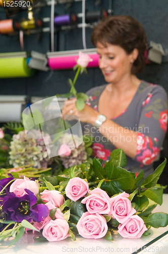 Image of Florist working in a store