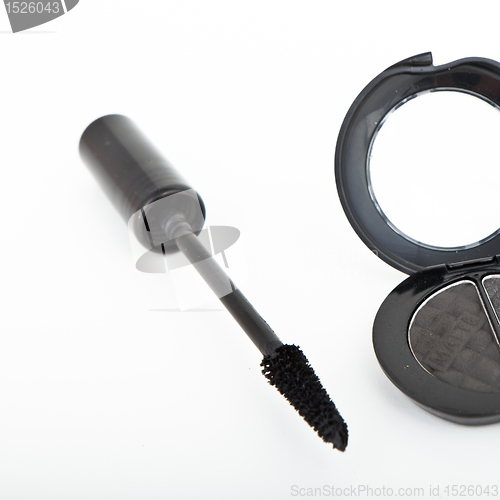 Image of mascara and eyeshadow