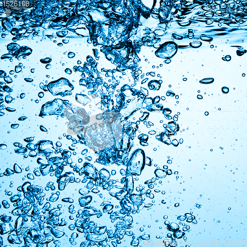 Image of bubbles in water