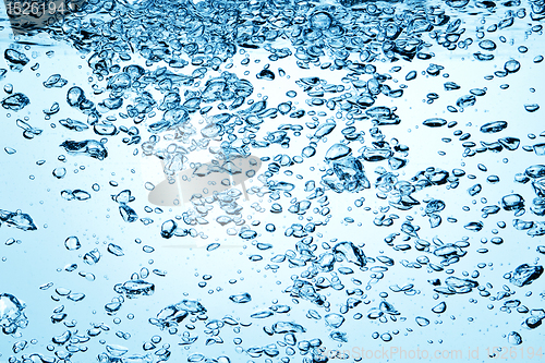 Image of bubbles in water