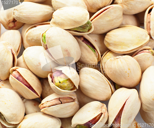 Image of shelled pistachio