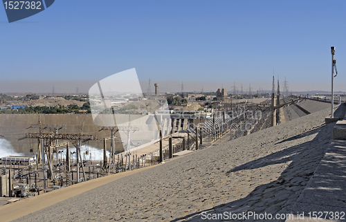 Image of Aswan Dam with hydropower in Egypt