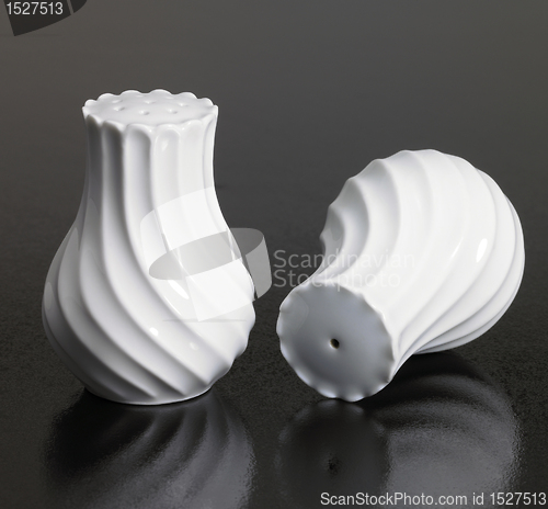 Image of white porcelain salt and pepper shaker