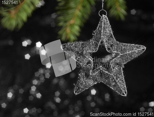 Image of metallic Christmas deco star