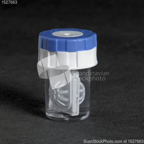 Image of clear contact lens container