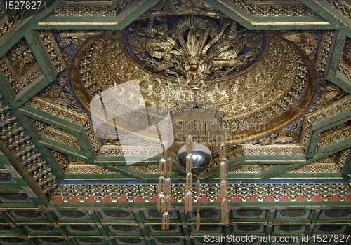 Image of colorful chinese ceiling