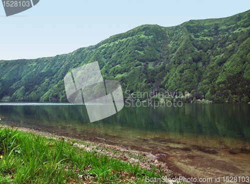 Image of idyllic lakeside scenery