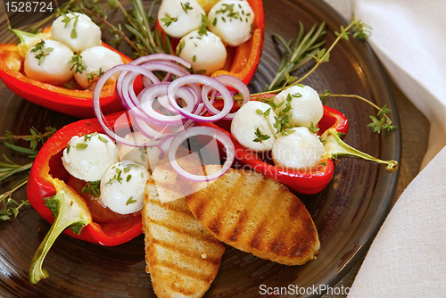 Image of fresh cheese balls and vegetables