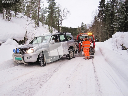 Image of Car rescue