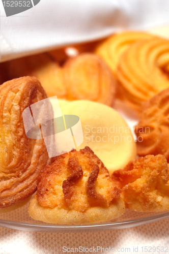 Image of assortment of tea pastry