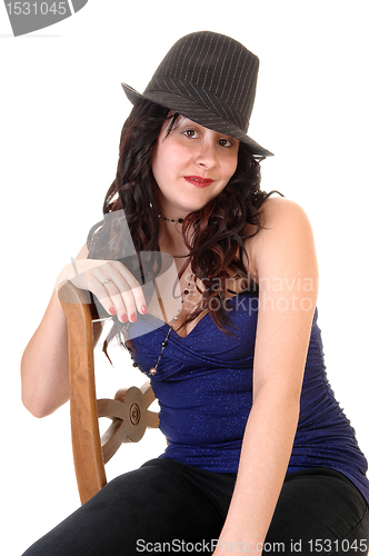 Image of Young girl with hat.