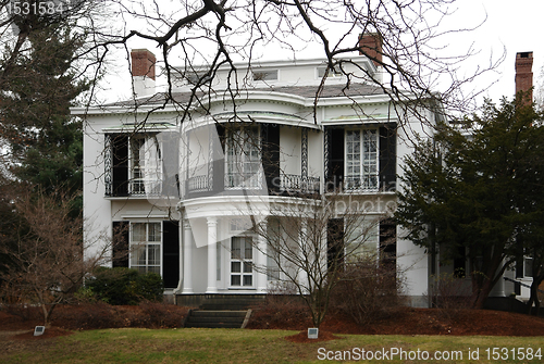 Image of white wooden house in Cambridge